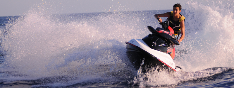 jet ski